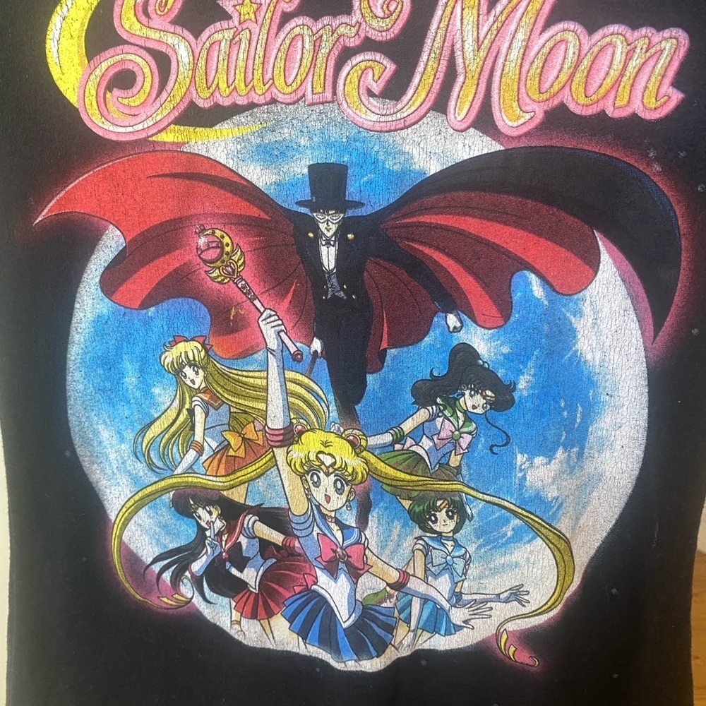 Sailor Moon Graphic T Small - Picture 5 of 10